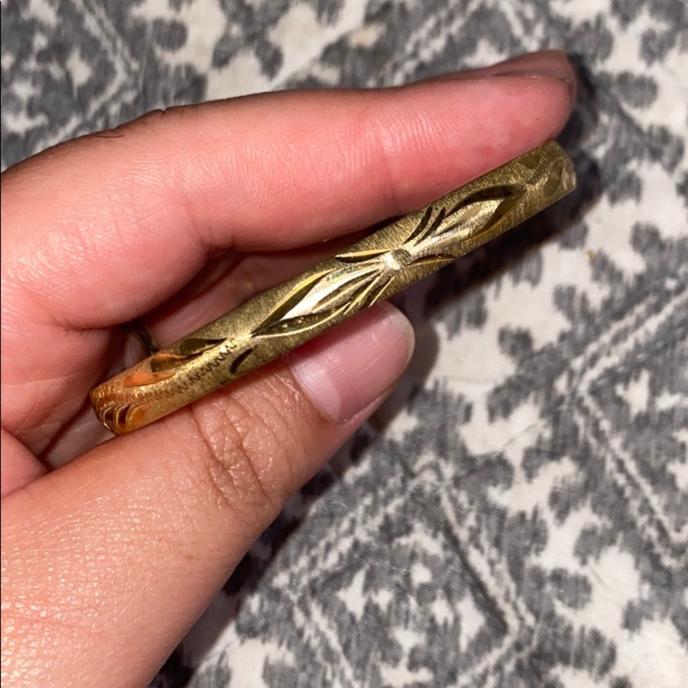 Gold bracelet